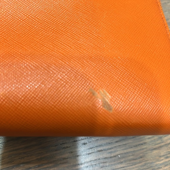 Prada Orange Soffiano leather wallet - Picture 2 of 8